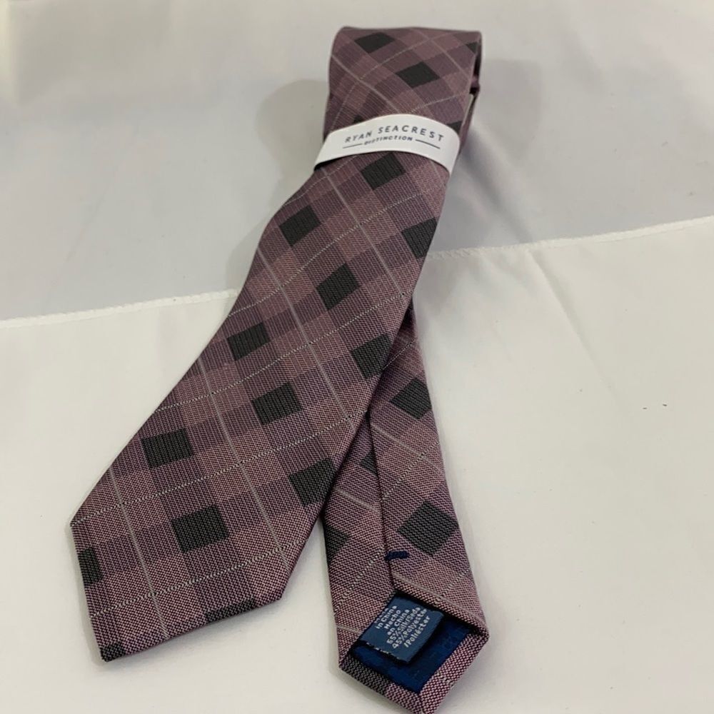 Ryan Seacrest Distinction Men’s Tie Checkered